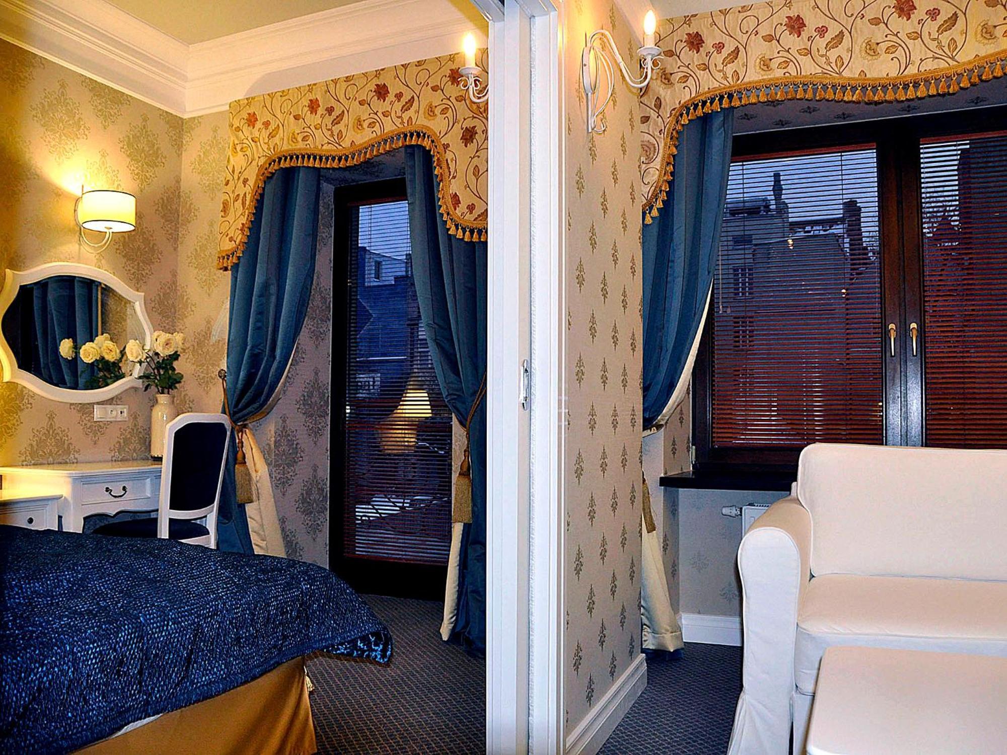 Sleepwalker Boutique Suites Wroclaw Ngoại thất bức ảnh