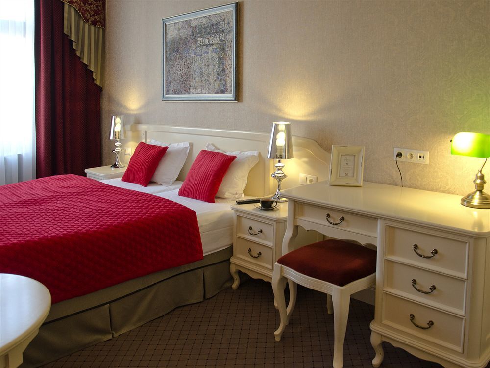Sleepwalker Boutique Suites Wroclaw Ngoại thất bức ảnh