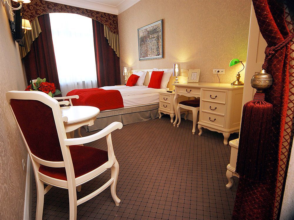 Sleepwalker Boutique Suites Wroclaw Ngoại thất bức ảnh
