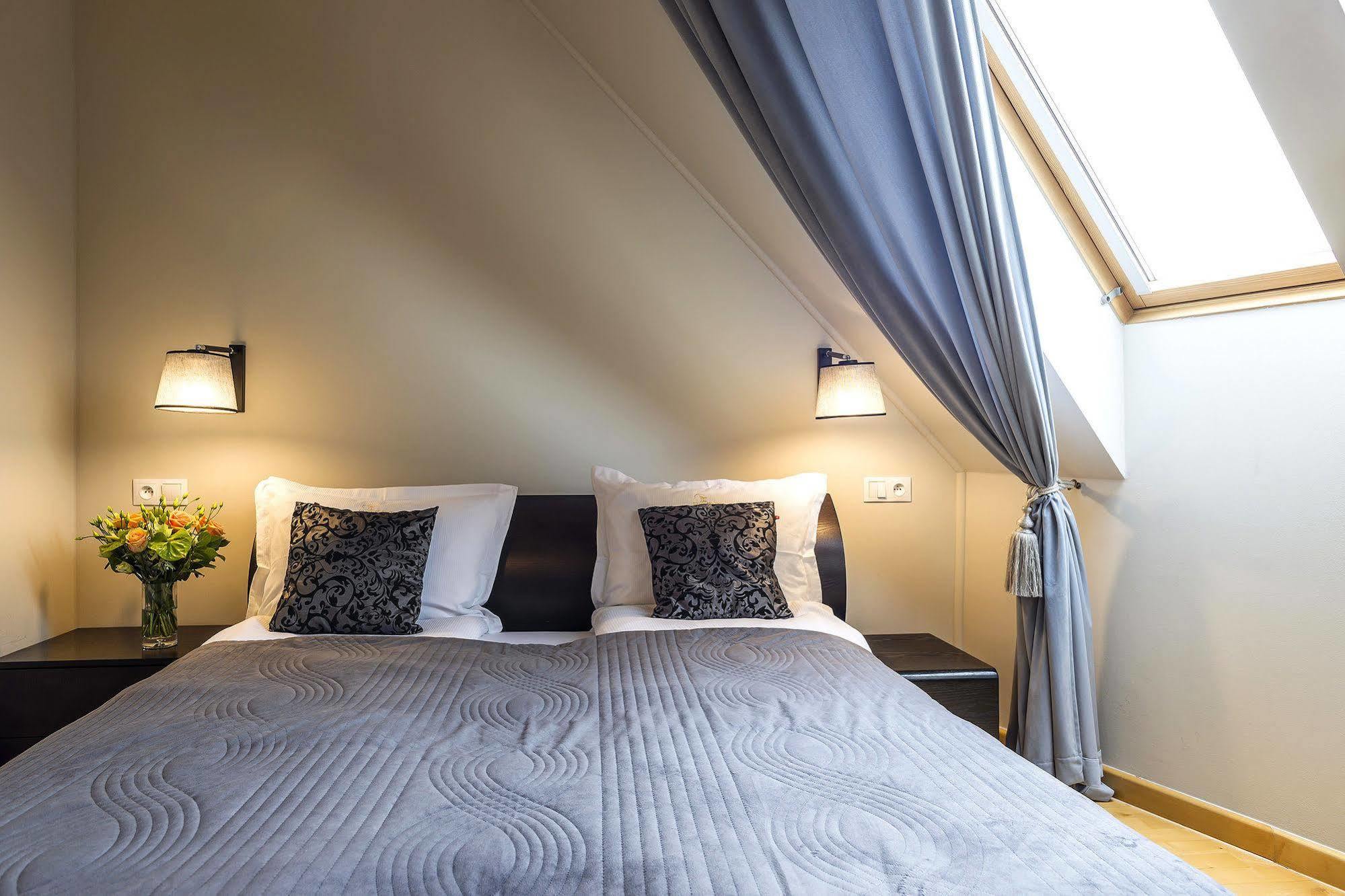 Sleepwalker Boutique Suites Wroclaw Ngoại thất bức ảnh