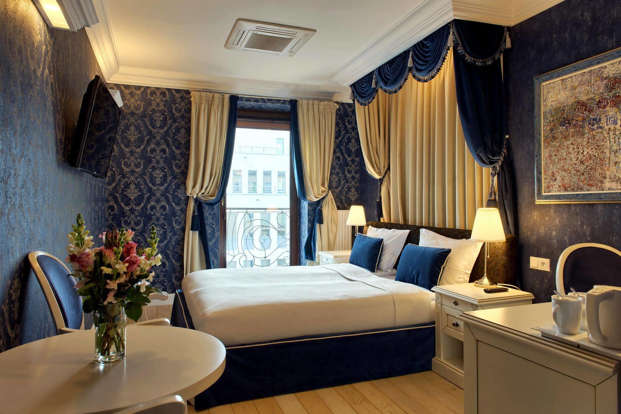 Sleepwalker Boutique Suites Wroclaw Ngoại thất bức ảnh