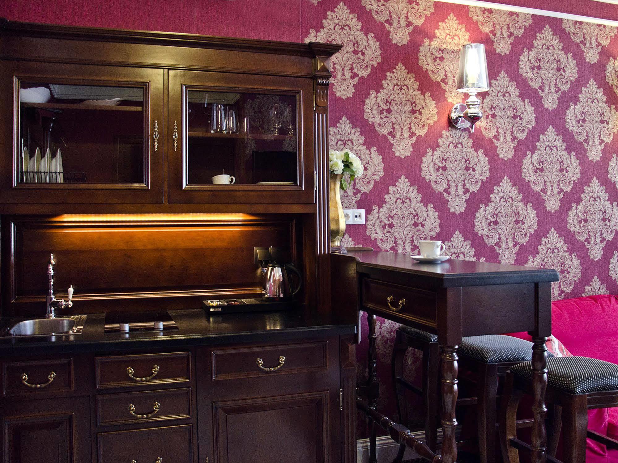 Sleepwalker Boutique Suites Wroclaw Ngoại thất bức ảnh
